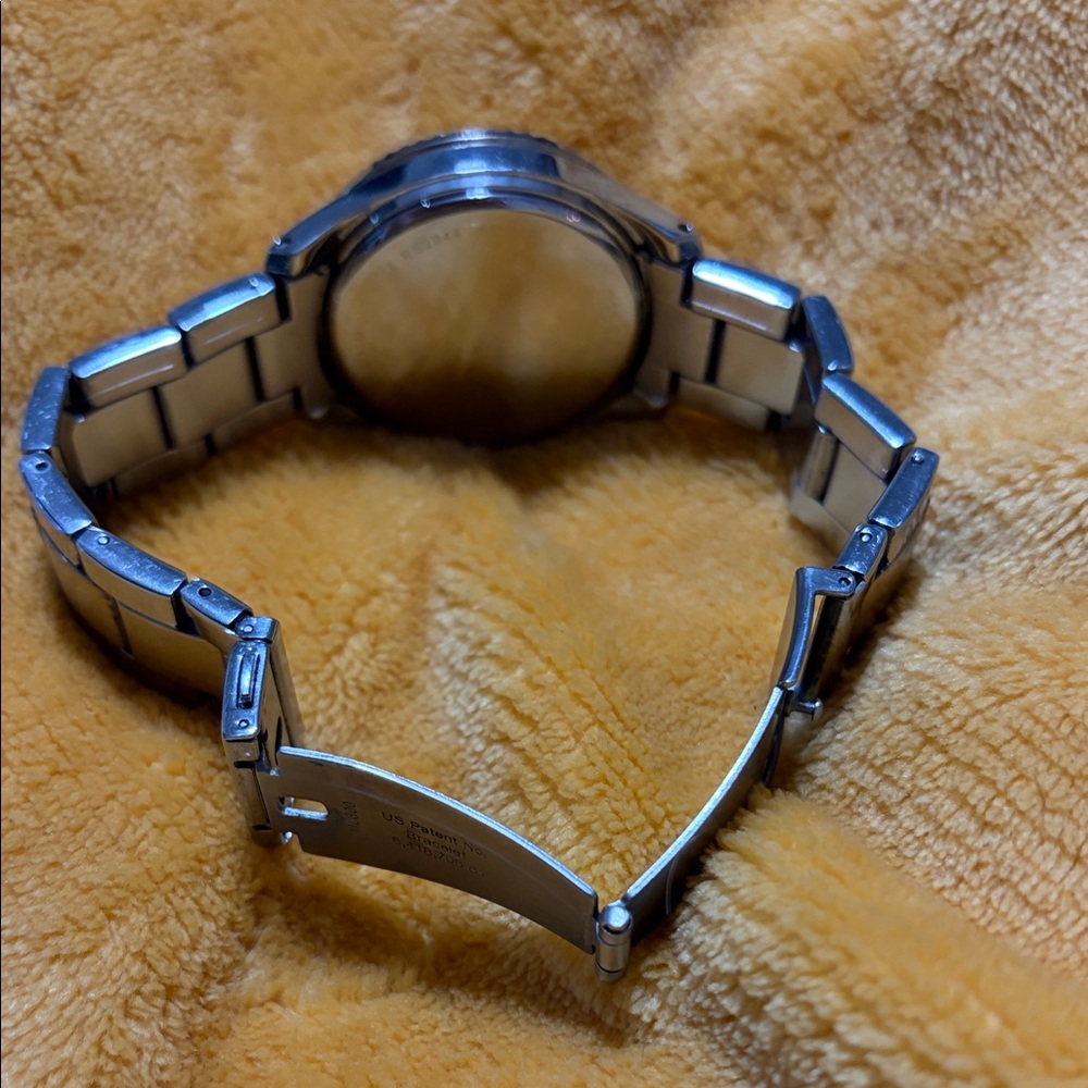 Fossil Women's Two-Tone Gold and Silver Watch - Picture 3 of 3